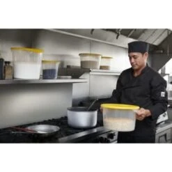 Rubbermaid 4 Quart Round Food Pan Lid (12-Pack) (Yellow) -Rubbermaid 196926 w DetailedProductView3 Lg