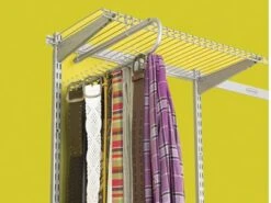 Rubbermaid White Tie And Belt Organizer