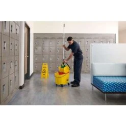 Rubbermaid Wet Mop Handle, Clamp Mop Connection Type, Gray, Fiberglass, 60" Handle Length -Rubbermaid PI Asset 1989105